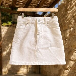 Cat & Jack Girls Alda White Stretch Denim Mini Skirt Size S 6/7